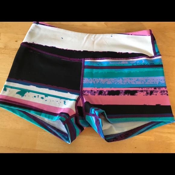 Savage Barbell Pants - Savage Barbell- Foxy Booty Short